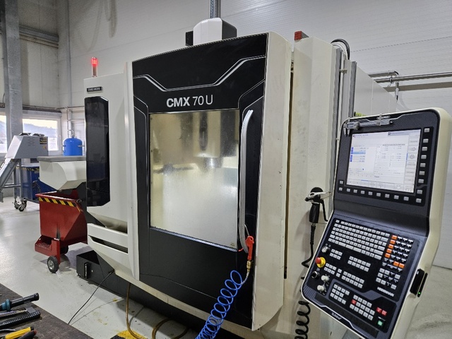 více obrázků Fréza  DMG Mori CMX 70 U 3+2